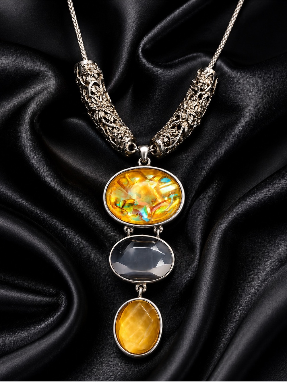 NWT Sunset Trilogy Statement Pendant Necklace